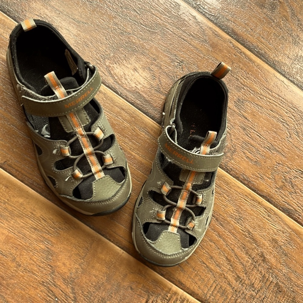 Merrell Sandals - Size 2M